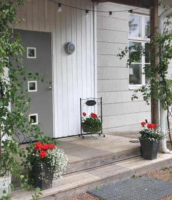Kristinehamn Cama Y Desayuno | Stor lägenhet i Elofstorps Missionshus