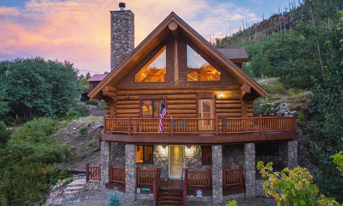 Summerhaven Cabina | Libro de cuentos Mt Lemmon Log Cabin