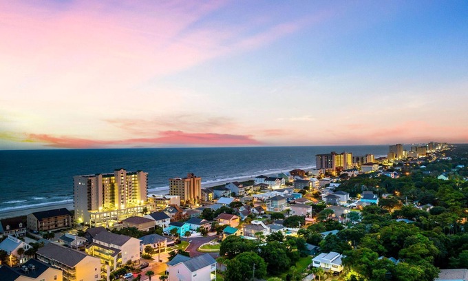 Crescent Beach Casa | Stranded Unit A in North Myrtle Beach