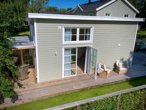 Hollviken Casa | Strandnära, pergola, P-plats i Höllviken
