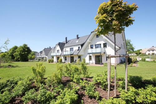Lobbe Apartamento | strandnahe FeWo mit Terrasse, gratis Nutzung vom AHOI Erlebnisbad und Sauna in Sellin - Rex Rugia FeWo 28-4