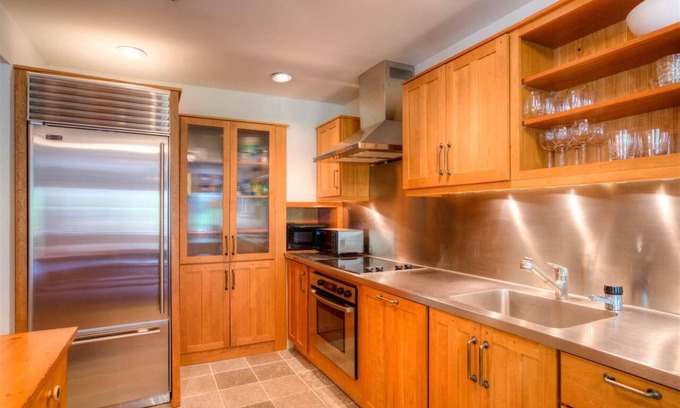 Stratton Mountain Casa | Stratton Mountain Ski en Ski Out Condo, Walk to Village y Ski School