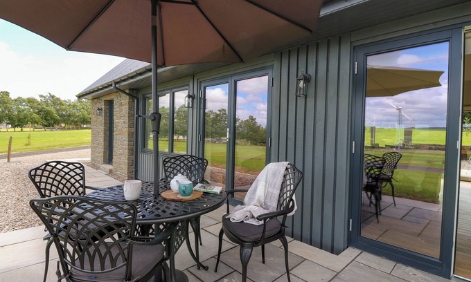 Murthly Cabaña | Strawberry Cottage
