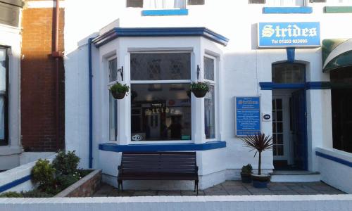 Blackpool Town Center Hotel | Strides Hotel