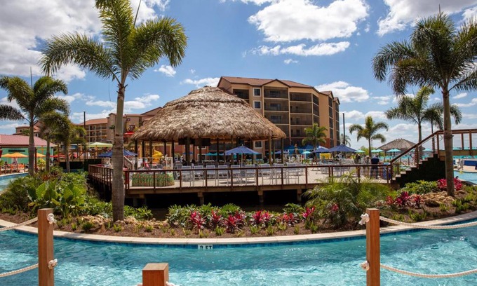 Florida Central Atlantic Coast Apartamento | STUNNING CONDO NEAR UNIVERSAL STUDIOS