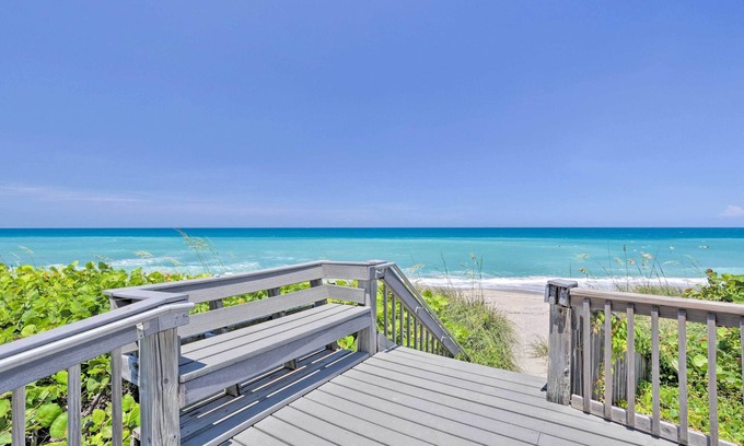 Stuart Condominio | Stuart Condo at Beachfront Resort w/ Ocean Views