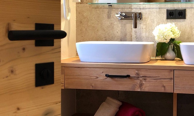 Telfes im Stubai Apartamento | Bergblick: Apartamento idílico con un toque tradicional y comodidades modernas.