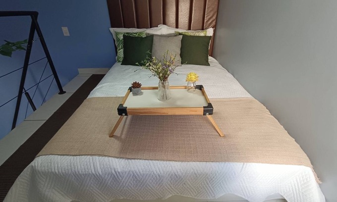 Santa Coloma de Gramenet Apartamento | Studio in the center of Badalona.