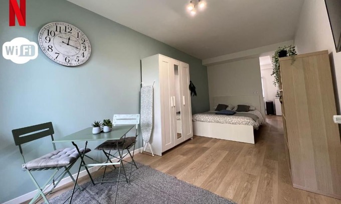 Larris-Maradas-Palette-Bocages Apartamento | Studio à 550m de la gare (RER A)