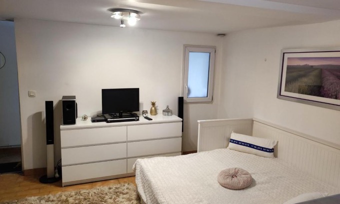 Argenteuil Apartamento | Studio équipé jasmin