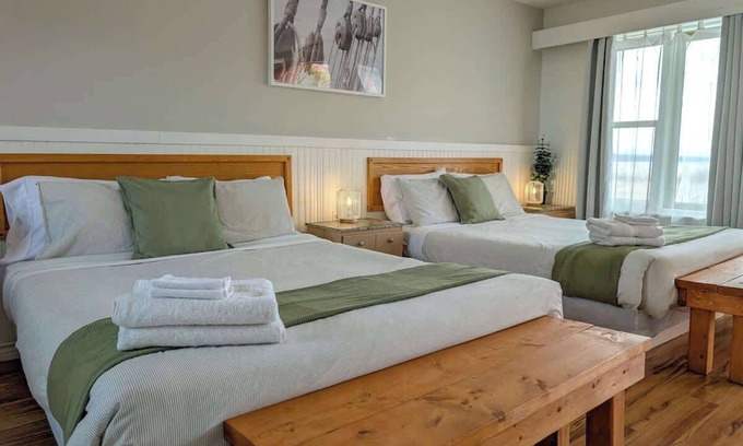 Ste Anne de Beaupre Apartamento | Loft 17 - Bord de l'eau Foyer Barbecue & AC