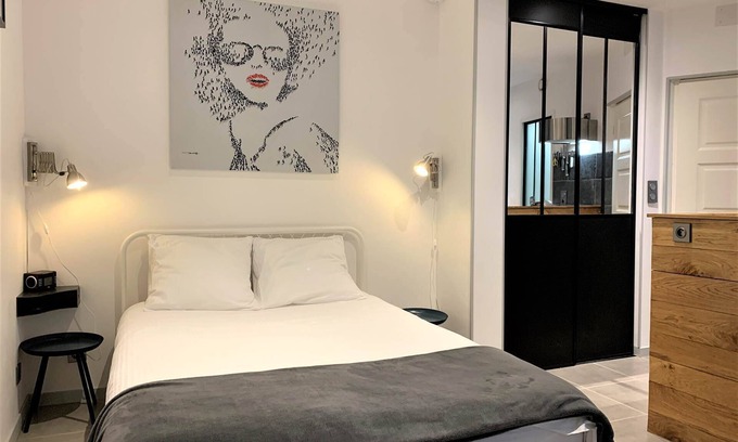 Cahors Old Town Apartamento | Studio 1*, impasse de la Chantrerie, floor 1