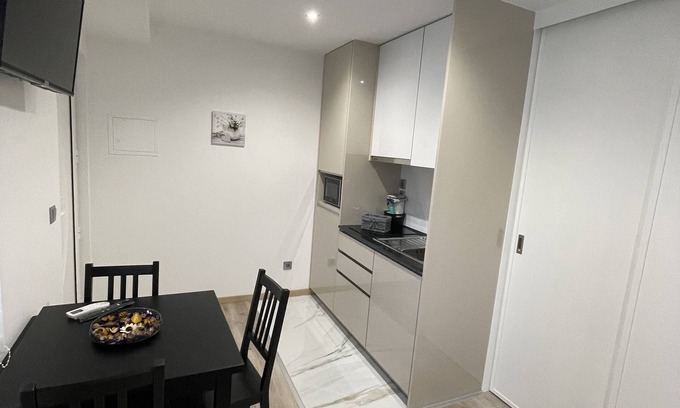 Le Pin Casa | STUDIO 12 - Quiet ground floor, sleeps 1 to 2