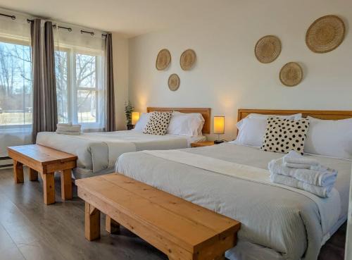 Ste Anne de Beaupre Apartamento | Studio 16 - 2 min du Bord de l'eau & Foyer & Barbecue