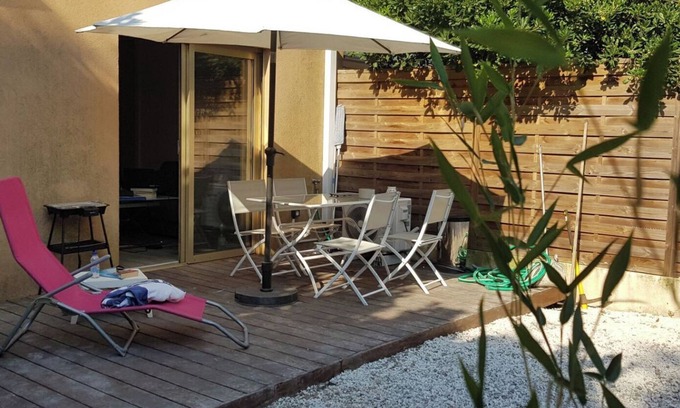 Mougins Apartamento | Studio 2/3 pers with garden.