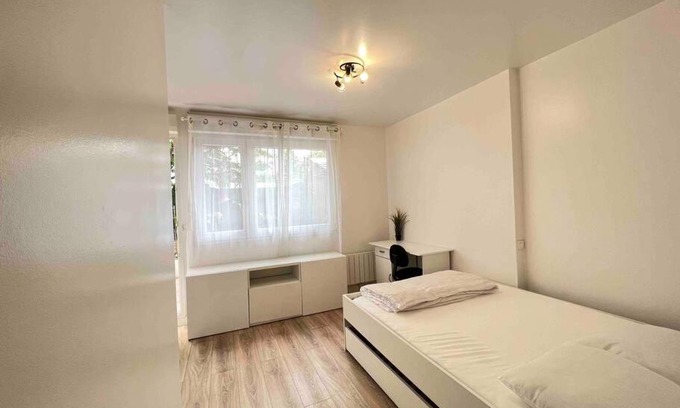 Vitry-sur-Seine Apartamento | Studio 32
