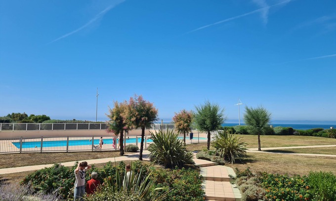 La Chaume Apartamento | Studio 4 Pers. Swimming pool. Parking. wild coast.
