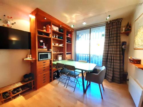 Piau Engaly Apartamento | Studio 4 pers. avec balcon à Piau-Engaly, 3ème étage, ascenseur, casier à ski - FR-1-457-331
