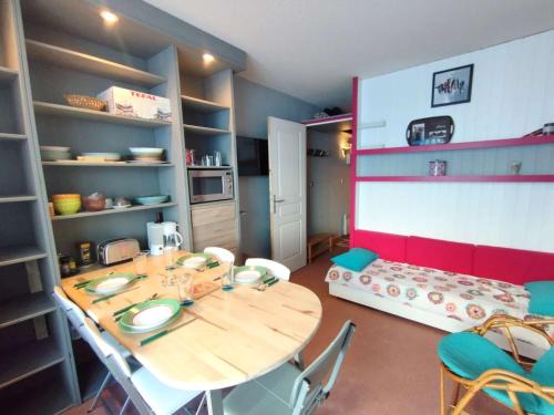 Piau Engaly Apartamento | Studio 4 pers avec balcon, ski aux pieds, Aragnouet - 2mn des pistes, ascenseur, casier à ski - FR-1-457-333