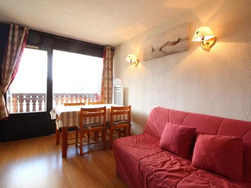 Les Carroz-d'Araches Apartamento | Studio 4 pers. proche pistes et commerces, balcon, parking - FR-1-572-131