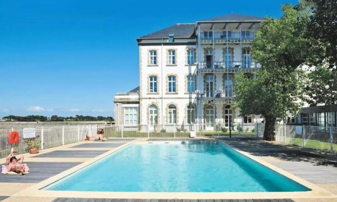 Le Croisic Apartamento | Studio 421 face à l'océan avec piscine,accès plage