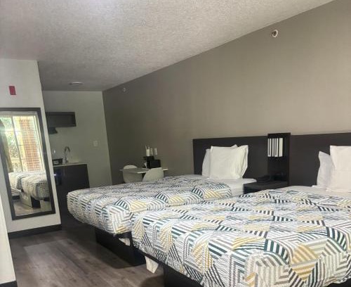Roswell Hotel | Studio 6 Roswell