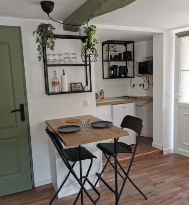Deville-les-Rouen Apartamento | Studio a 10 min de Rouen - Le Guillaume