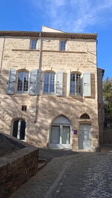 Pezenas Apartamento | Studio accolade