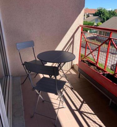 Douvaine Apartamento | Studio Agora