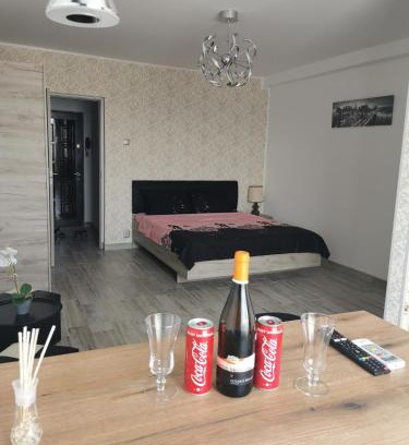 Drumul Taberei Apartamento | Studio Alina&Marius