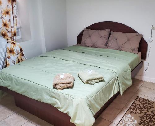 Pelham Gardens Apartamento | STUDIO and ONE BEDROOM APARTMENTS