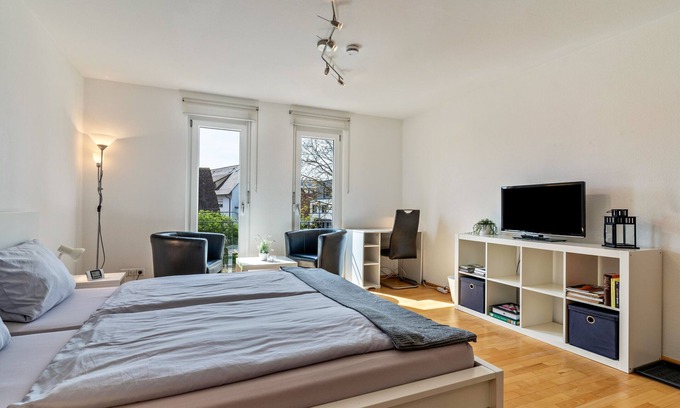 Lehen Apartamento | Apartamento estudio 'Ferienwohnung Lehen - Herr 2' con jardín compartido y Wi-Fi