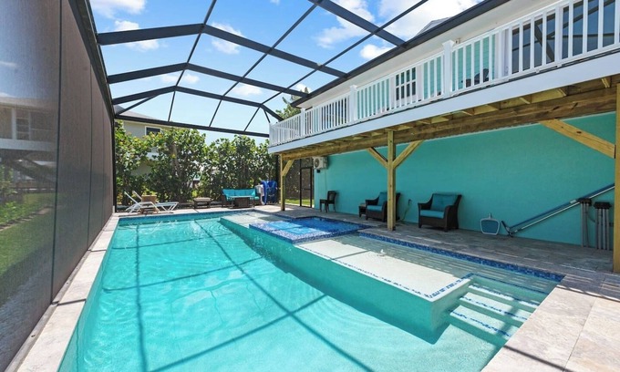 Laguna Shores Apartamento | Studio apartment across from the beach