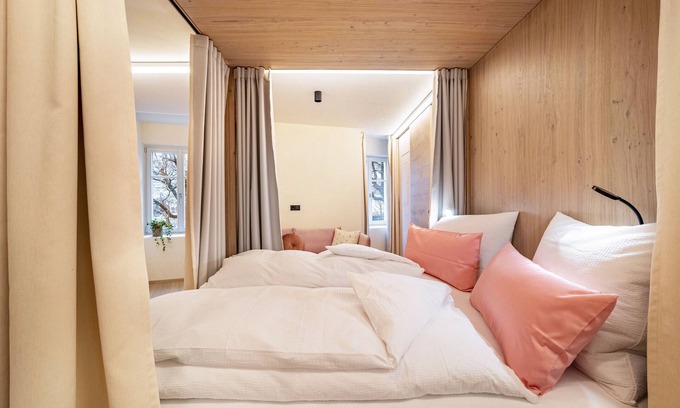 Old Town Apartamento | Apartamento estudio 'Avia Living Anna' con vistas a la montaña, balcón y Wi-Fi
