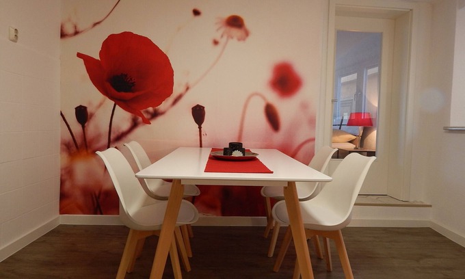 Neuendorf Apartamento | Apartamento tipo estudio 'Ferienhaus Rheinblick Wohnung 1' con terraza comunitaria y wifi