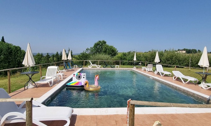 Lidarno Otro | Studio apartment for 3 people in front of the pond