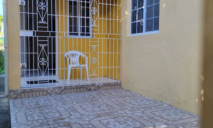 Ziadie Gardens Casa | Studio Apartment for vacation rental in Kingston