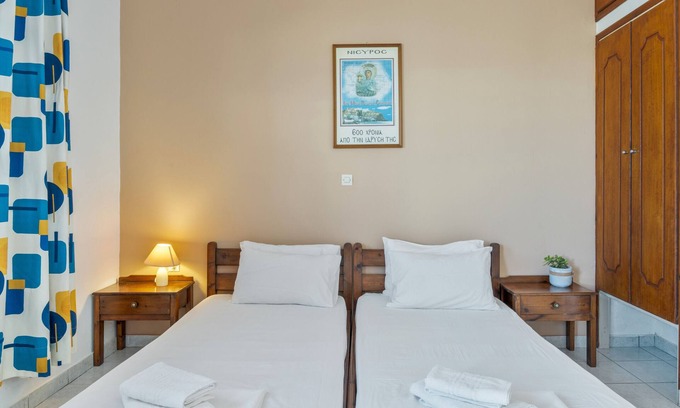 Paloi Apartamento | Estudio 'Frantzis 6' con vistas al mar, Wi-Fi y aire acondicionado