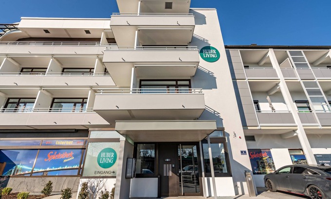Furstenfeldbruck District Apartamento | Apartamento estudio 'Huber Living Basic 104' con balcón y Wi-Fi
