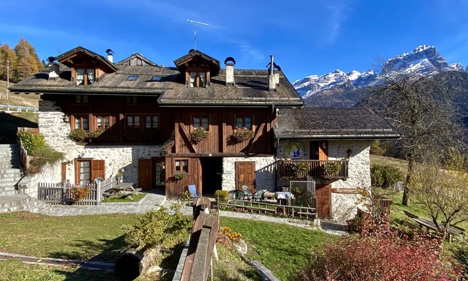 Sant'Antonio di Mavignola Apartamento | Studio apartment in alpine chalet between Pinzolo and Madonna di Campiglio
