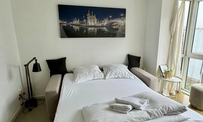 Ghent Apartamento | Studio Apartment in the Heart of Ghent