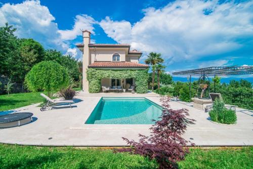 Opric Apartamento | Studio Apartment in Villa Arta