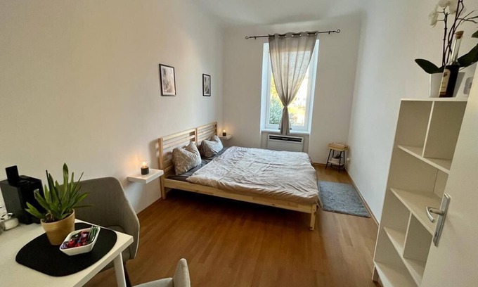 Eggenberg Apartamento | Studio Apartment in Zentraler Lage