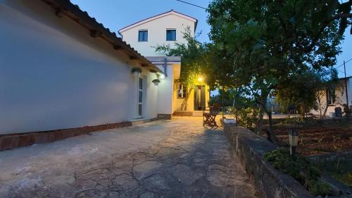 Galizana Apartamento | Studio Apartment More