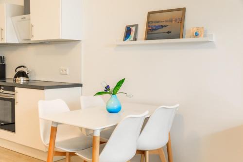 Lengfeld Apartamento | Studio apartment - terrace, private parking place