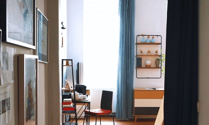 Ottakring Apartamento | Studio apartment with big balcony and art in the air! 10 min to the city!