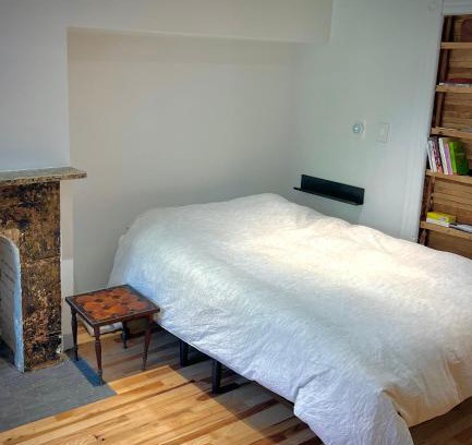 Communipaw Apartamento | Studio Apartment with Garden Jersey City