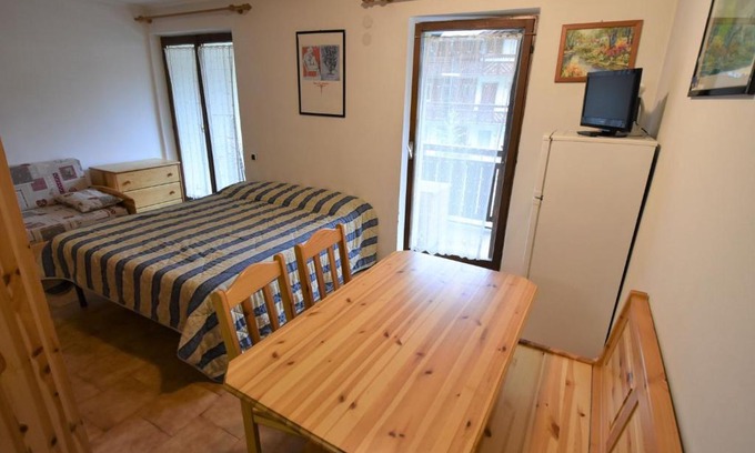 Alba Apartamento | Studio Apt 8 by Interhome