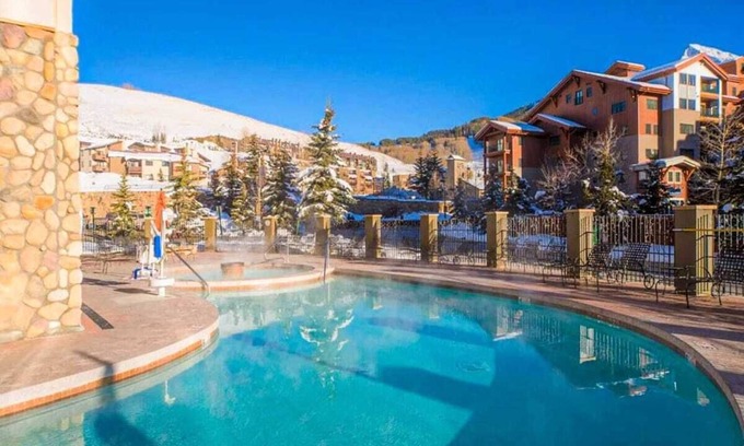 Crested Butte Condominio | Studio at Grand Lodge, Hot Tub, Pool, Pet Friendly