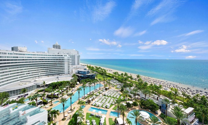 Mid Beach Hotel | Studio at Sorrento Tower en Fontainebleau Hotel en Miami Beach Ocean Vie